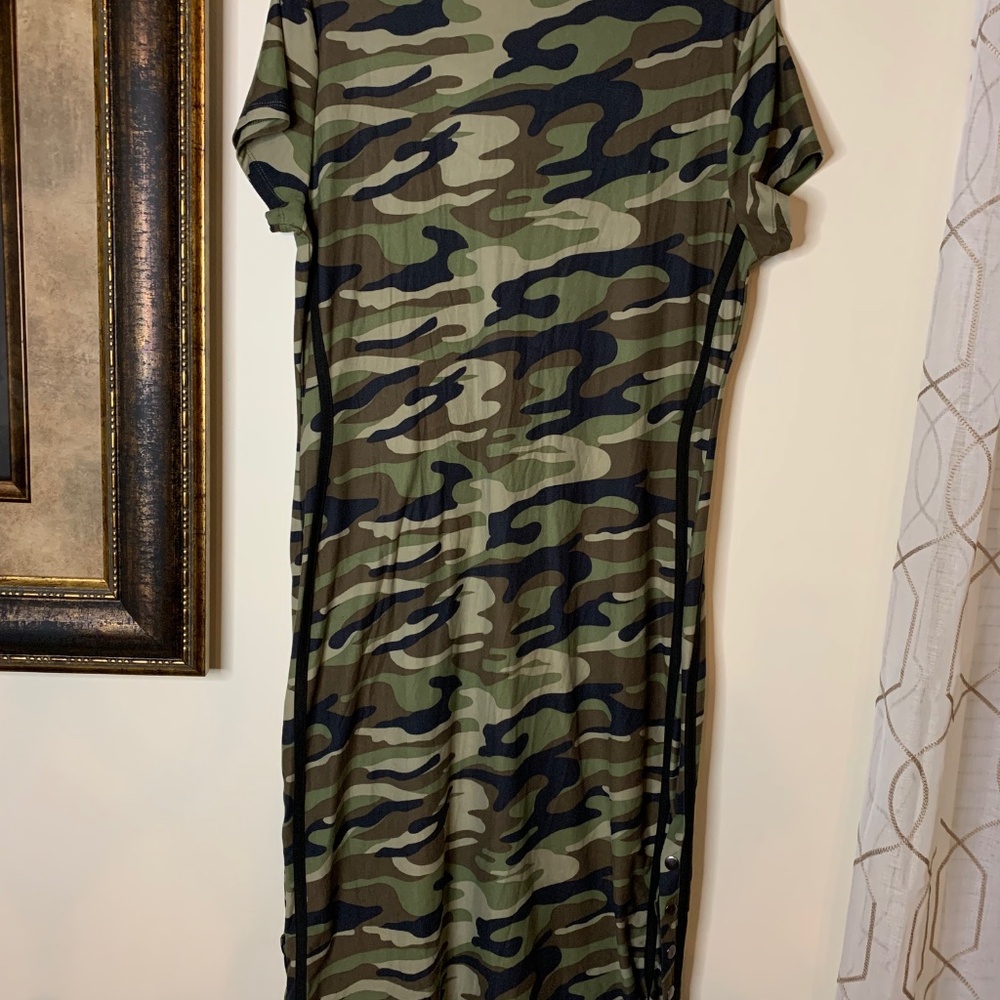 Women’s No Boundaries Green Camouflage Dress, Size XXXL - Picture 8 of 10
